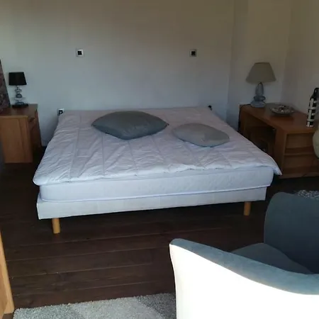 Villa Nazza Pedi Quarciu