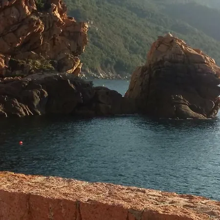 Nazza Villa